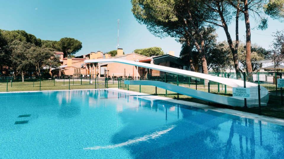 Hotel Restaurante El Montico Тордесильяс Экстерьер фото