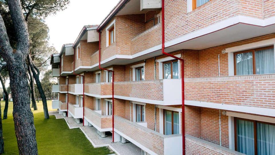 Hotel Restaurante El Montico Тордесильяс Экстерьер фото